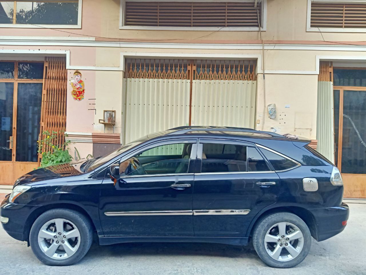 Kep ➡️ Phnom Penh Lexus 2004